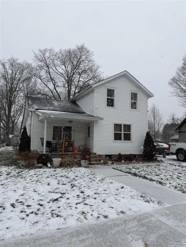 108 N Lincoln, Three Rivers, MI 49093