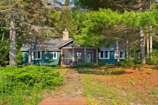 1384 N Lake Huron Shore, Harrisville, MI 48740