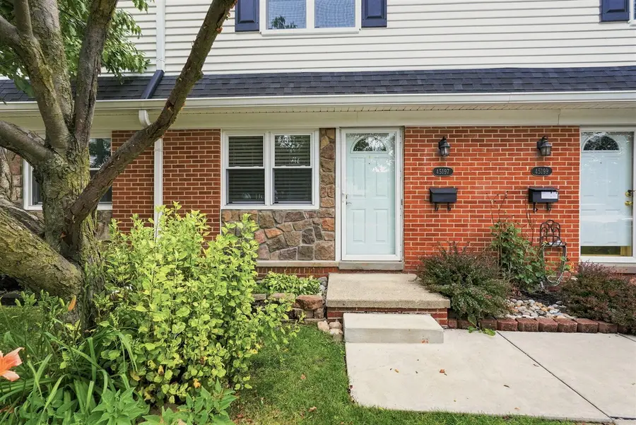 45197 Kensington, Utica, MI 48317 - #3