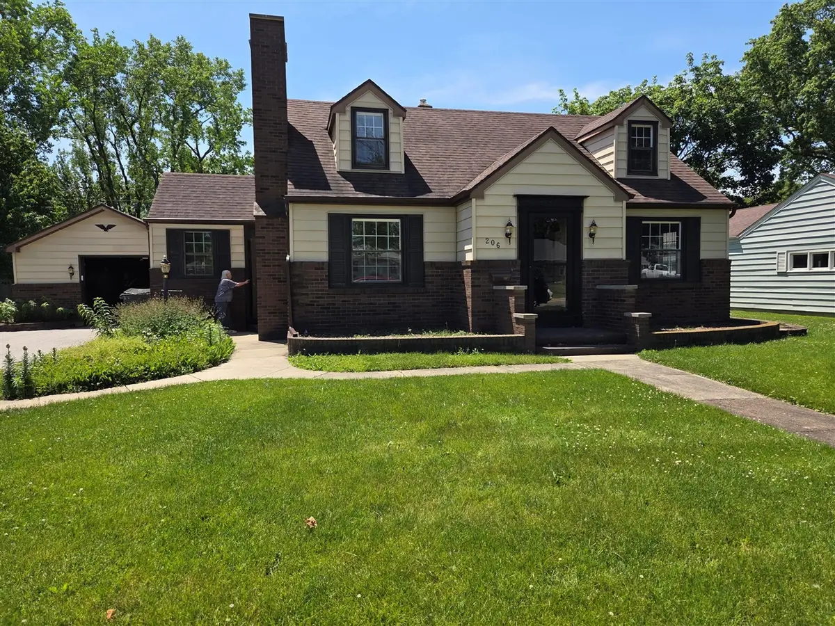 206 Michigan, Three Oaks, MI 49128 - #1