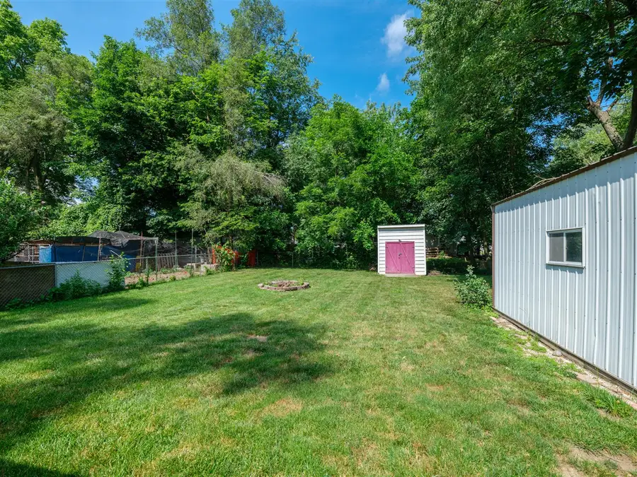 600 Azuba, Kalamazoo, MI 49048 - #3