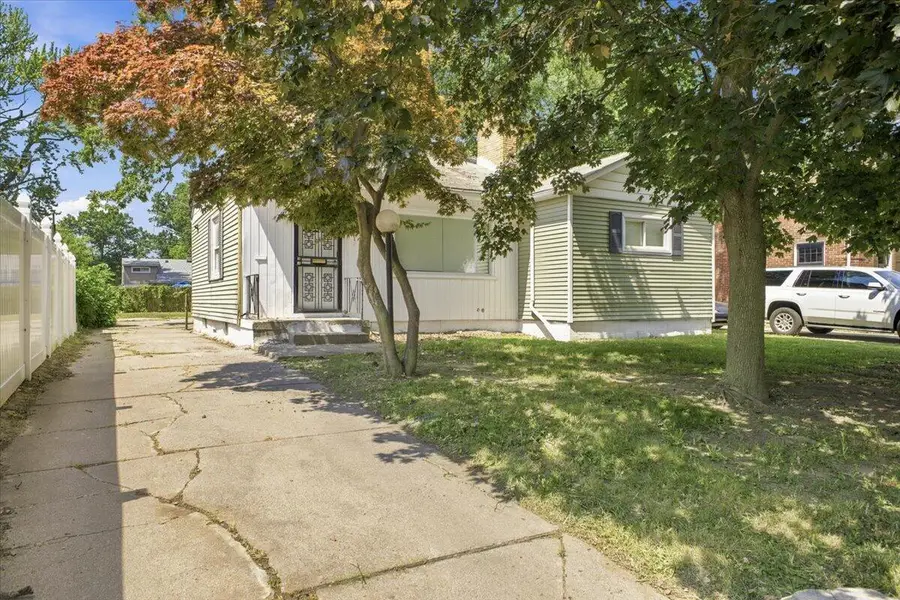 5727 University, Detroit, MI 48224 - #3