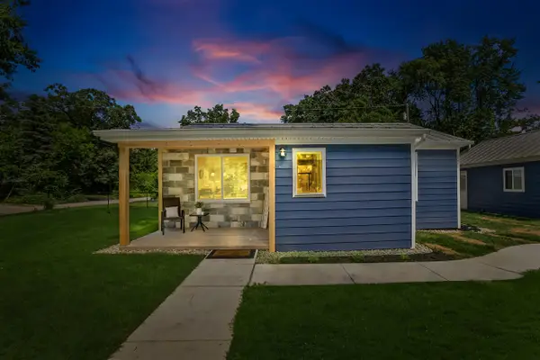 4387 Cedar, West Bloomfield, MI 48323