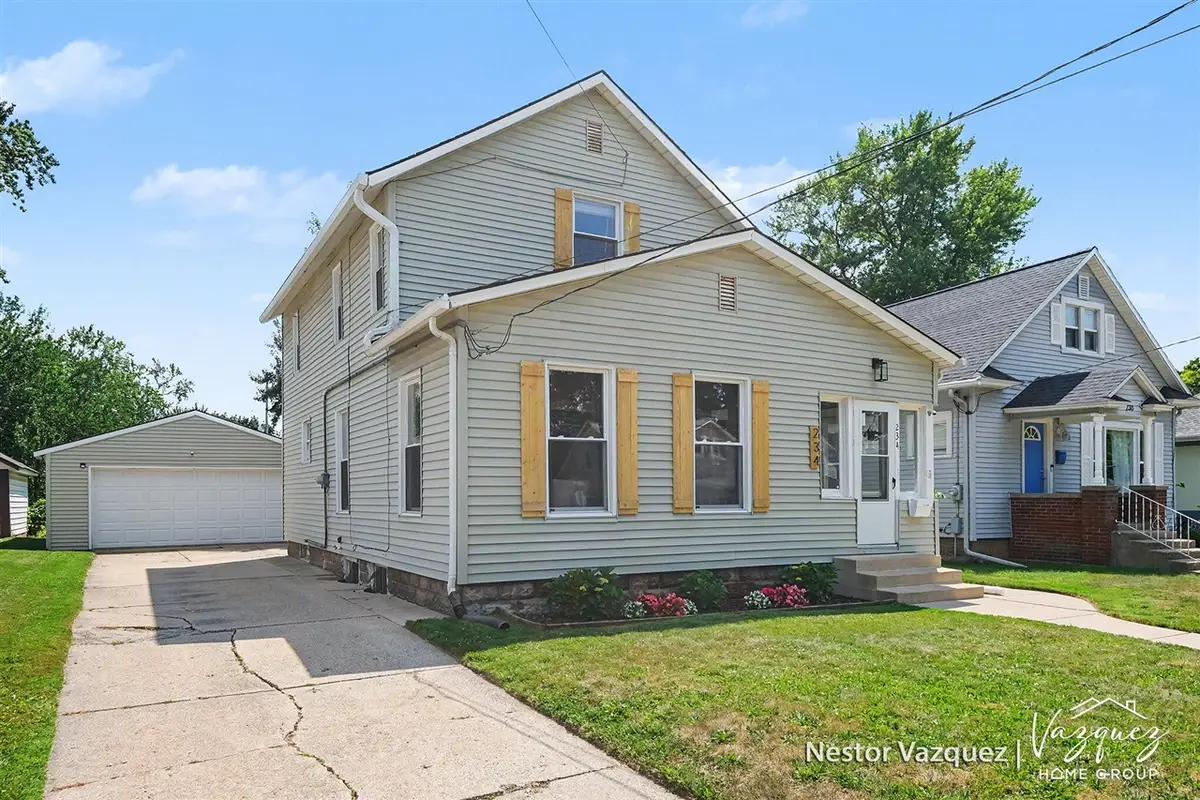 234 Knapp, Grand Rapids, MI 49505 - #1