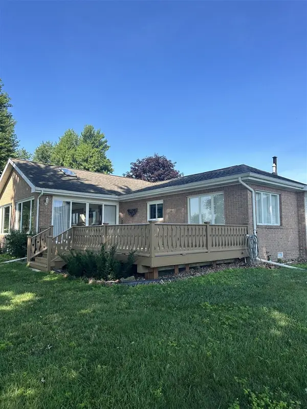 347 Plank, Hudson, MI 49247