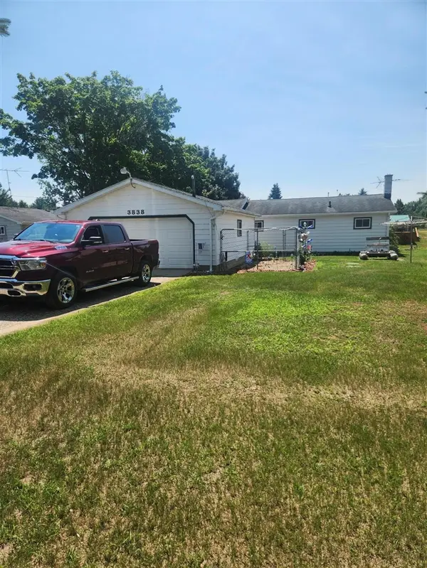 3838 Pine, Sheridan, MI 48884