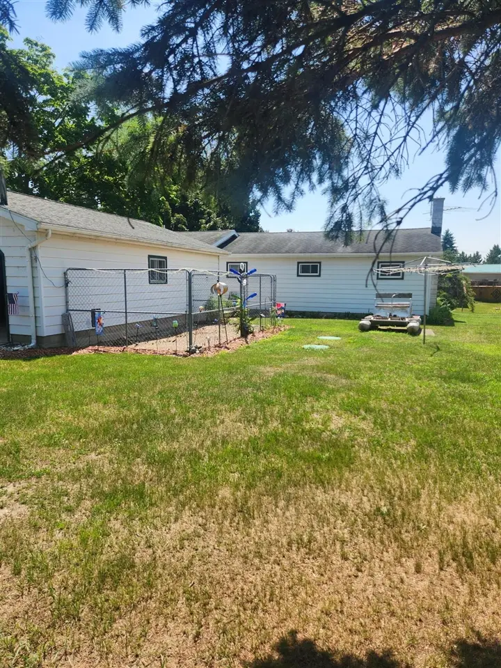 3838 Pine, Sheridan, MI 48884 - #2