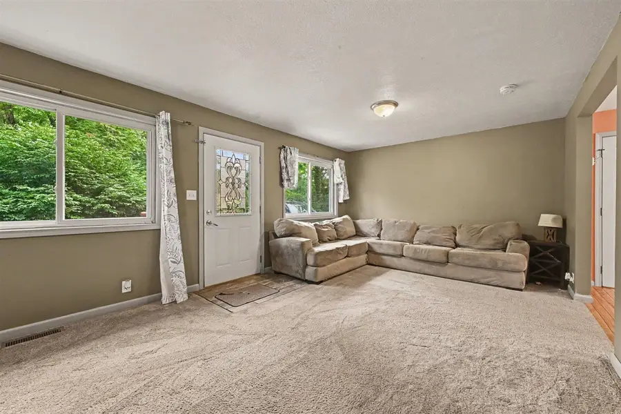 67238 Oxbow, Constantine, MI 49042 - #3