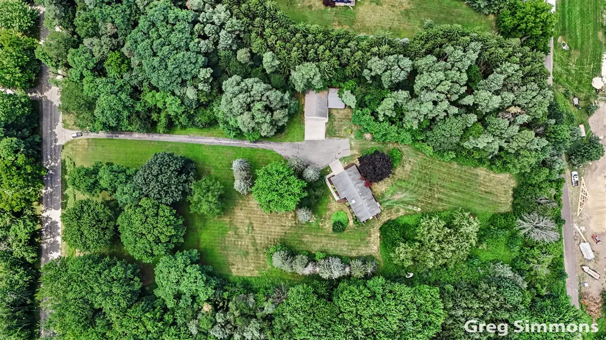 1079 Rector, Sparta, MI 49345 - #1