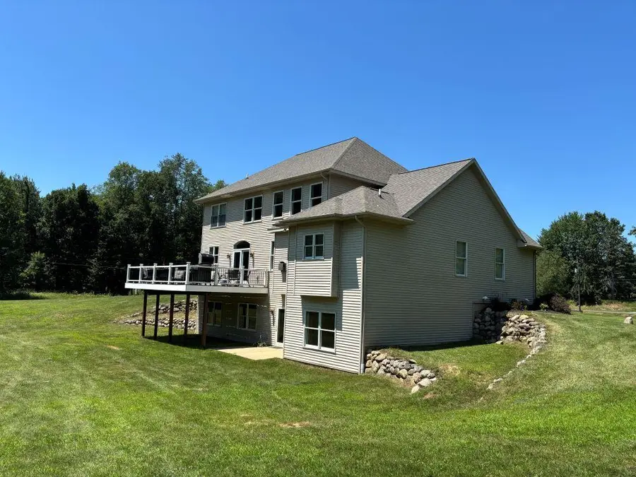 8813 W W, Schoolcraft, MI 49087 - #3
