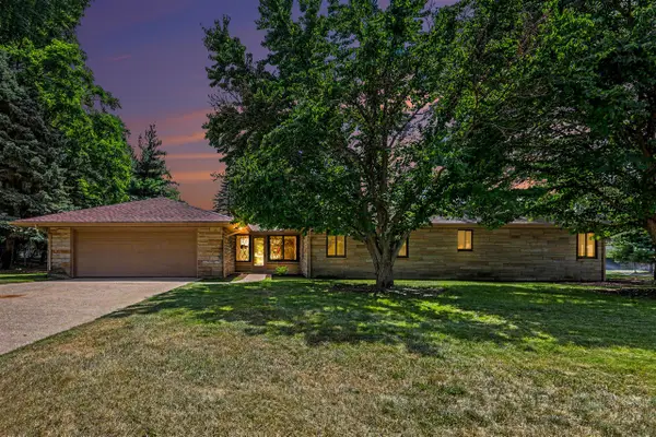 3160 Baker Park, Grand Rapids, MI 49508