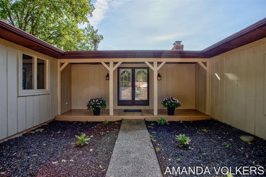 3910 Honeybrook, Grandville, MI 49418 - #3