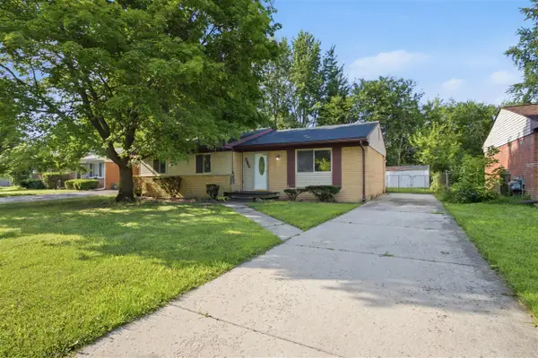 42039 Arthur, Belleville, MI 48111