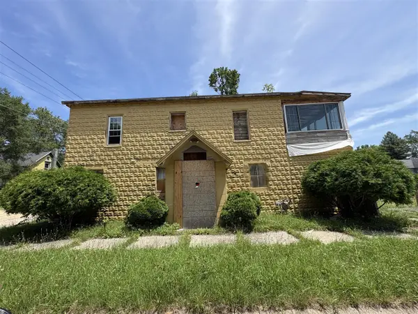 817 Thresher, Benton Harbor, MI 49022