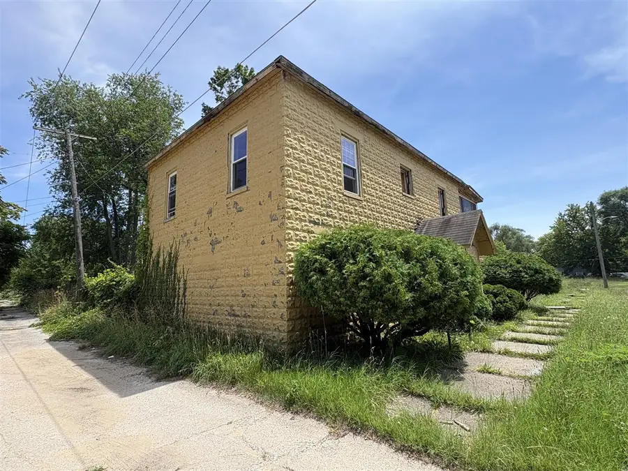817 Thresher, Benton Harbor, MI 49022 - #2