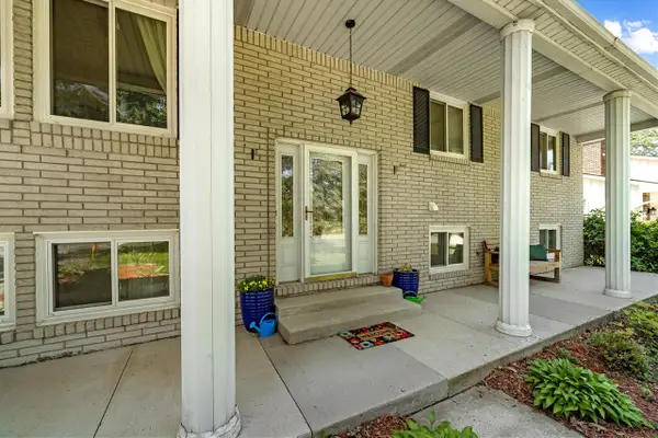 3670 Golfside, Ypsilanti, MI 48197