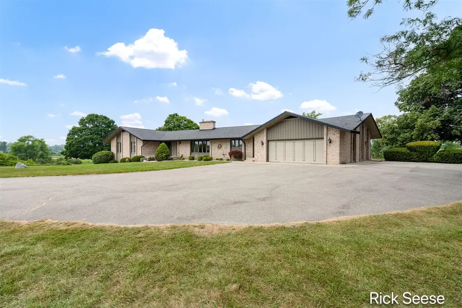 7290 Wingeier, Alto, MI 49302 - #2