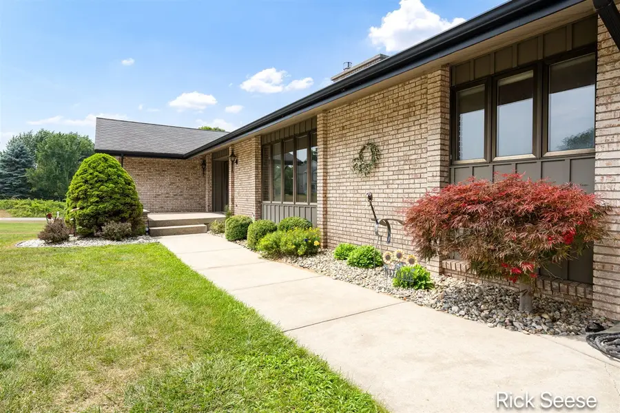 7290 Wingeier, Alto, MI 49302 - #3