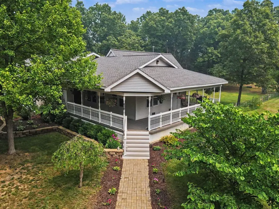 1667 Oakwood, Allegan, MI 49010 - #3