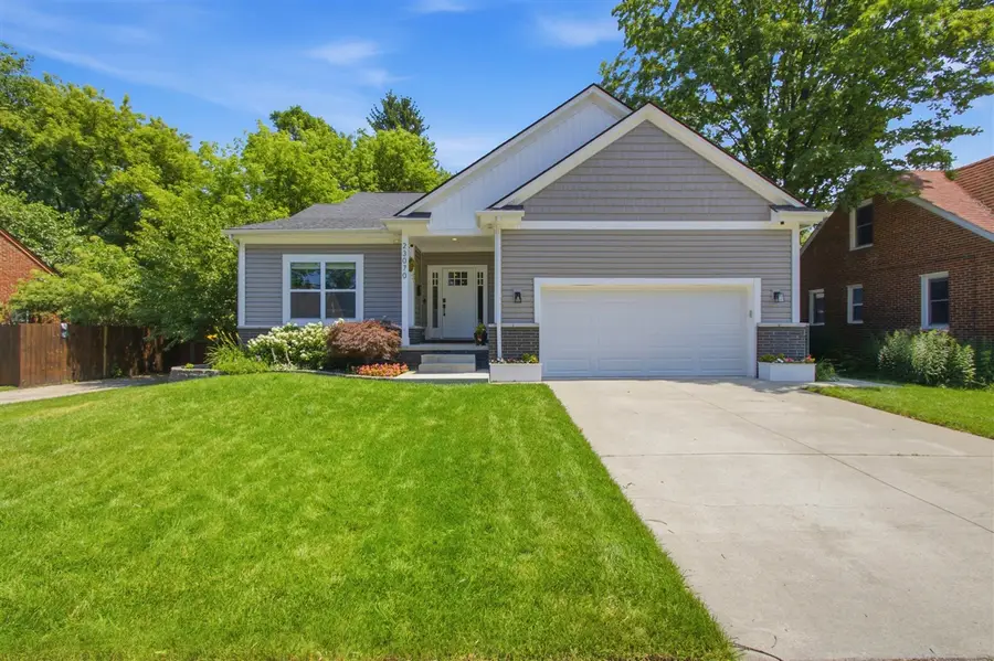 23070 Meadowlark, Oak Park, MI 48237 - #2