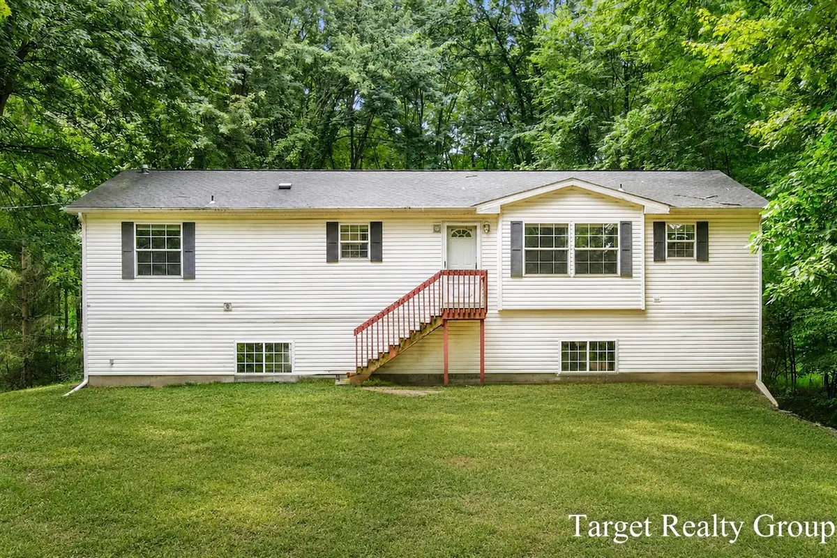 2568 Hoover, Casnovia, MI 49318 - #1
