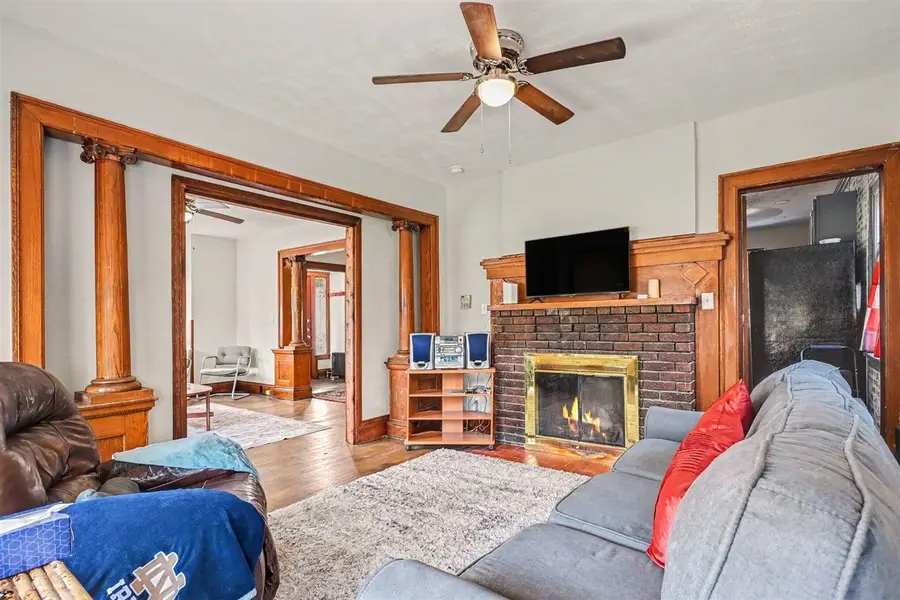 316 N 5th, Niles, MI 49120 - #2