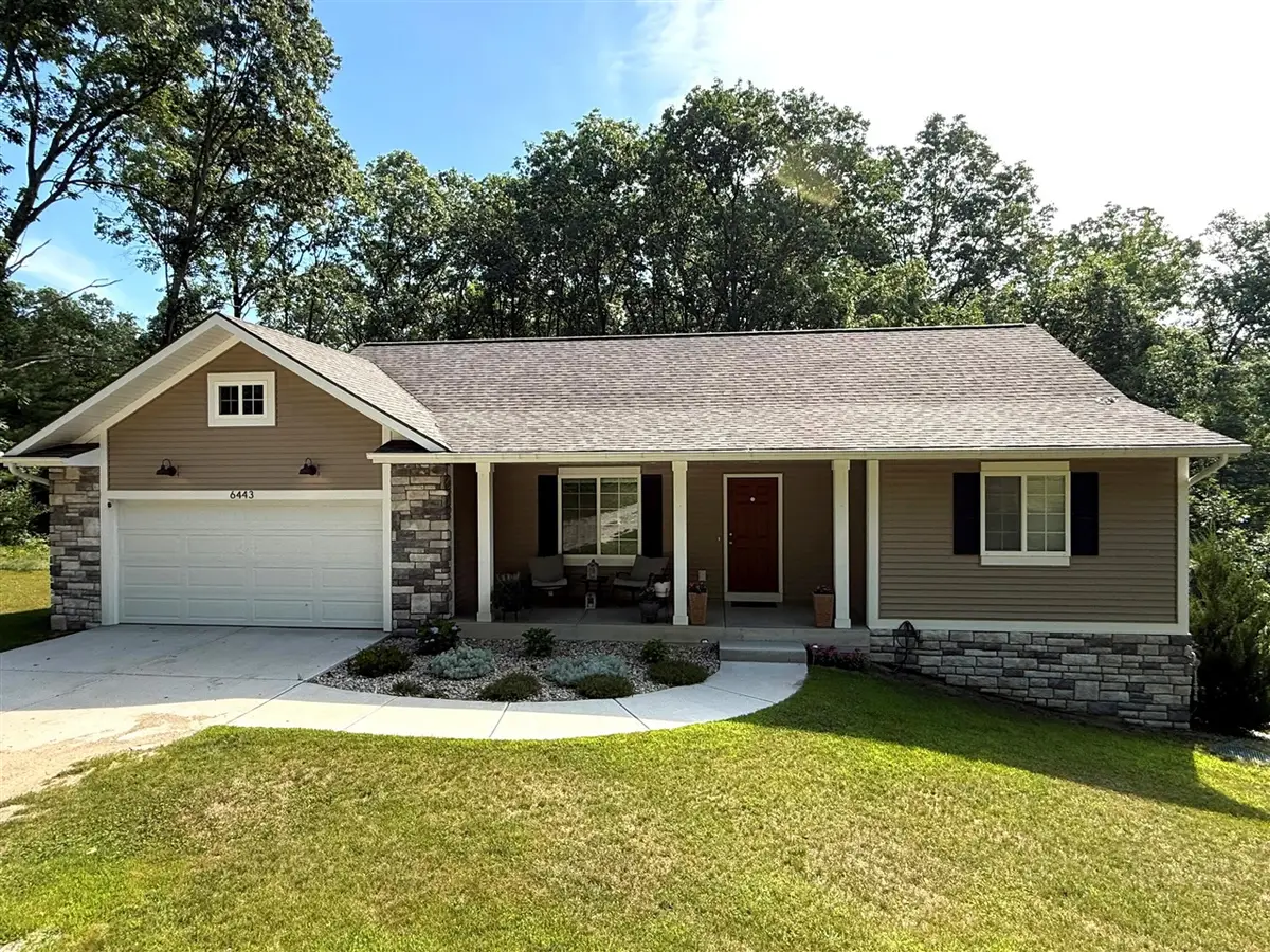 6443 Lindsey, Delton, MI 49046 - #1