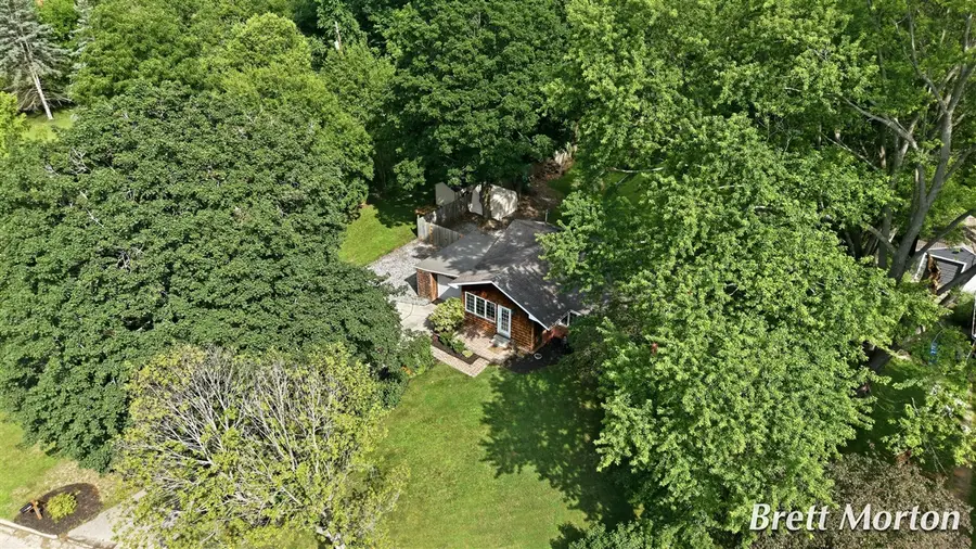 2304 Tecumseh River, Lansing, MI 48906 - #3
