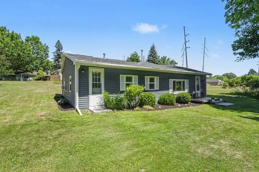 1261 Van Portfliet, Grand Rapids, MI 49534 - #3