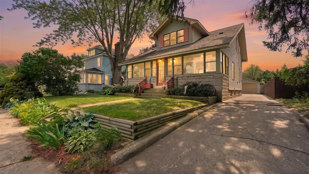 50 W Cherry, Zeeland, MI 49464 - #1
