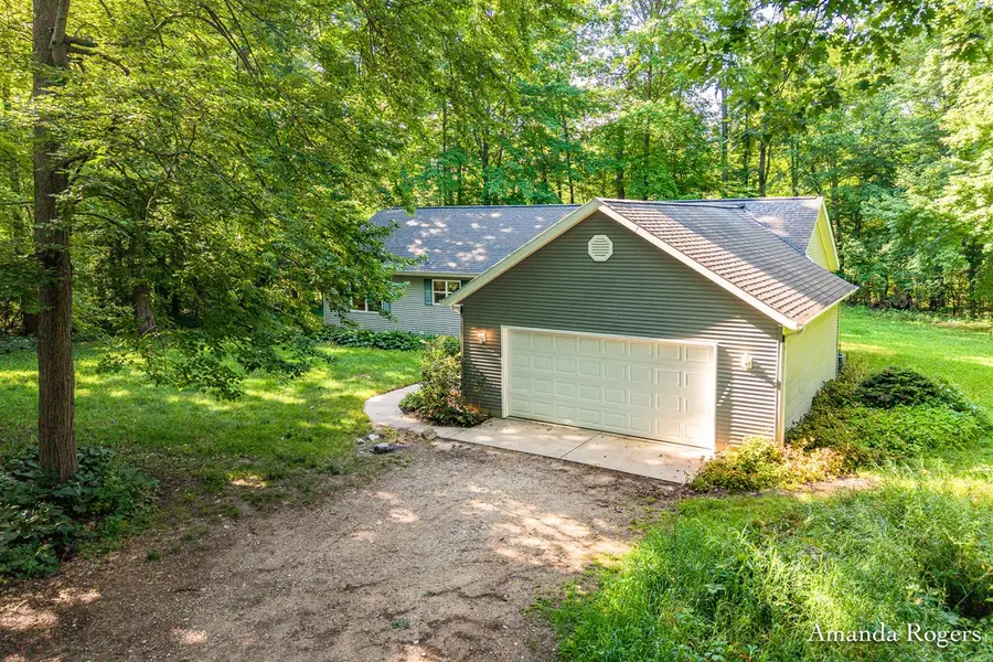650 Parnell, Lowell, MI 49331 - #2
