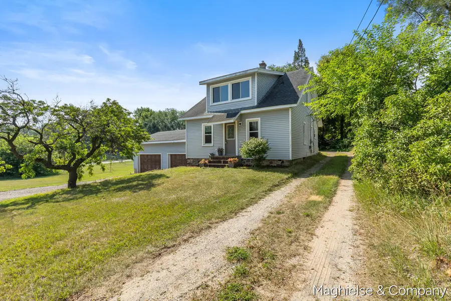 116 Washington, Middleville, MI 49333 - #2