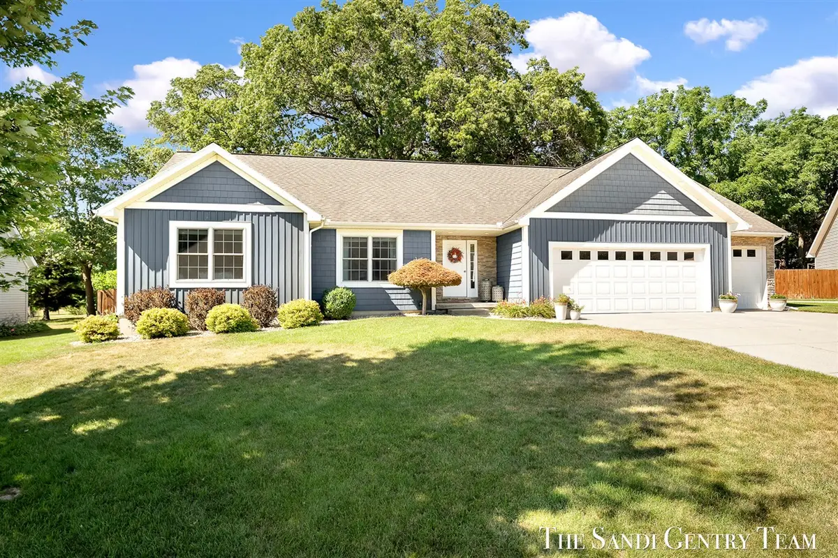 15055 Oakland, Spring Lake, MI 49456 - #1