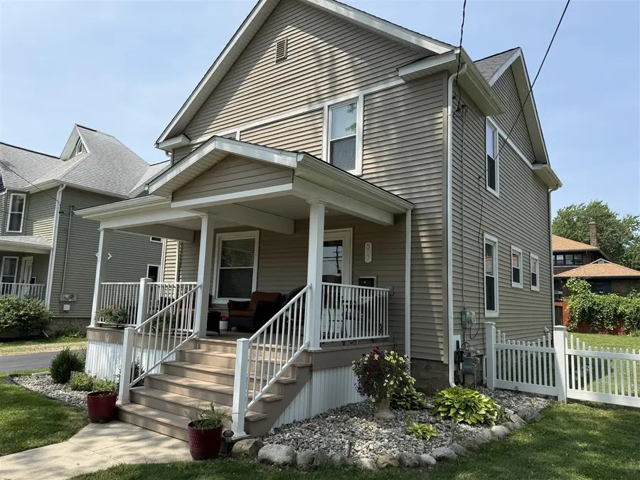 307 Perry, Albion, MI 49224 - #3