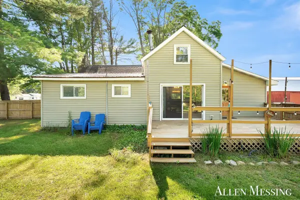 769 S Pine, White Cloud, MI 49349