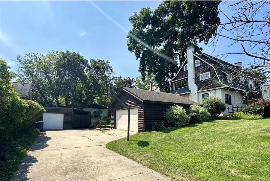 204 Monroe, Kalamazoo, MI 49006 - #2