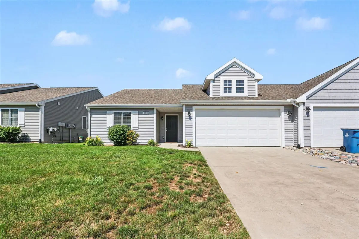 1010 W Villas, Vicksburg, MI 49097 - #1