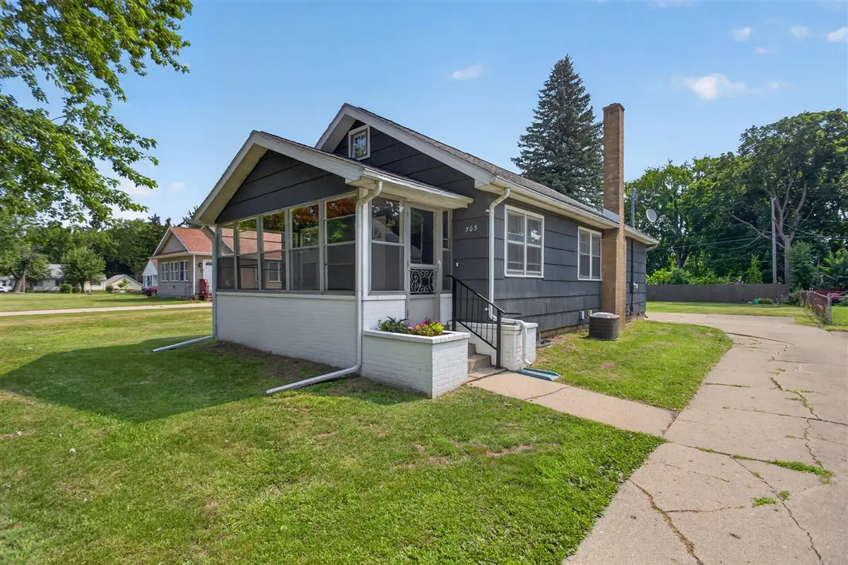 703 Winifred, Jackson, MI 49202 - #1