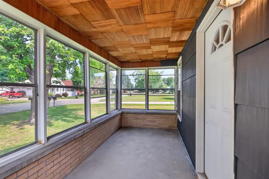 703 Winifred, Jackson, MI 49202 - #2
