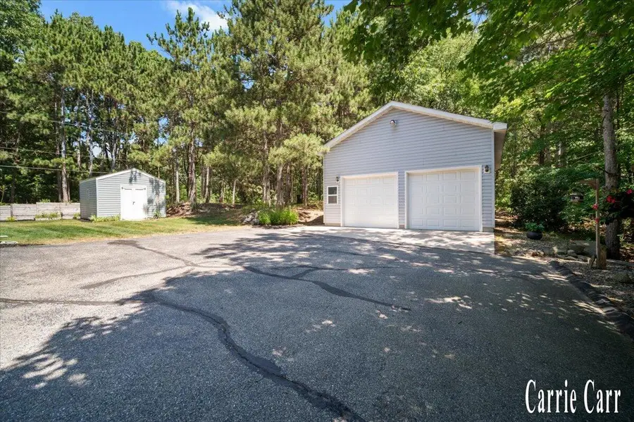 8670 Wolven, Rockford, MI 49341 - #3