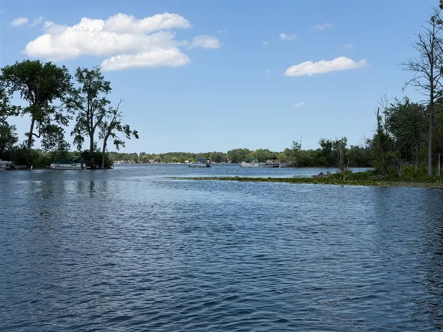8779 Lagoon, Brighton, MI 48116 - #2