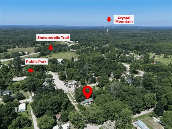 18846 Maple, Copemish, MI 49625