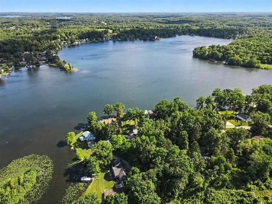 12144 S Sherman Lake, Augusta, MI 49012 - #3