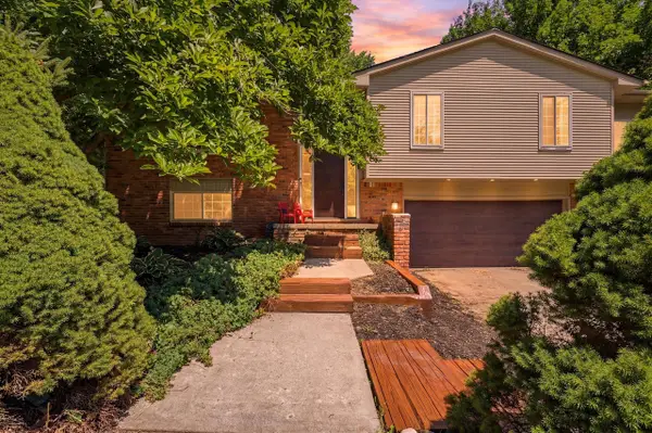 7737 Collingwood, Brighton, MI 48114