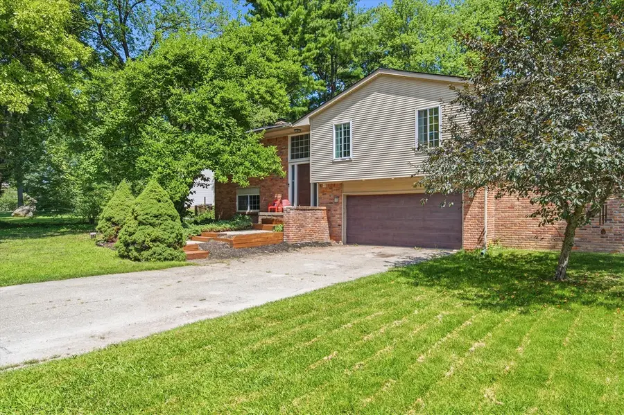 7737 Collingwood, Brighton, MI 48114 - #3