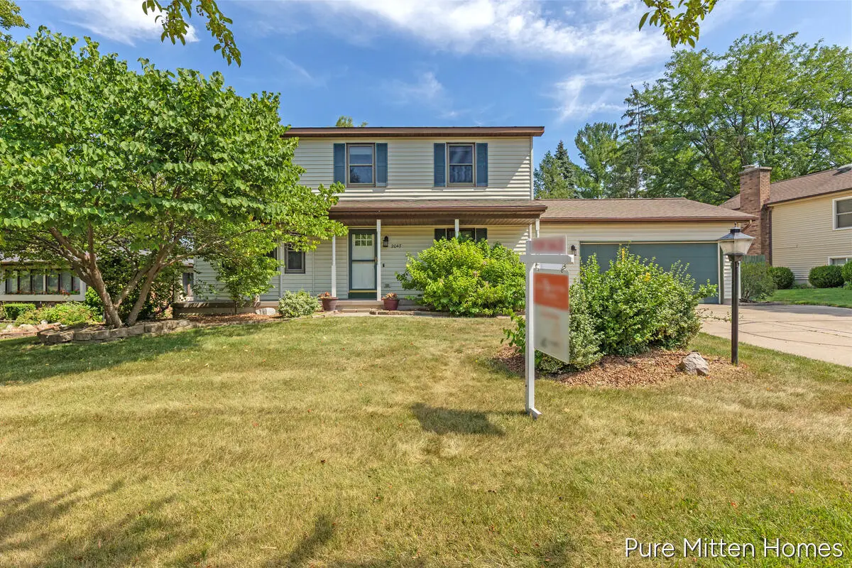 2047 Wolfboro, Grand Rapids, MI 49508 - #1