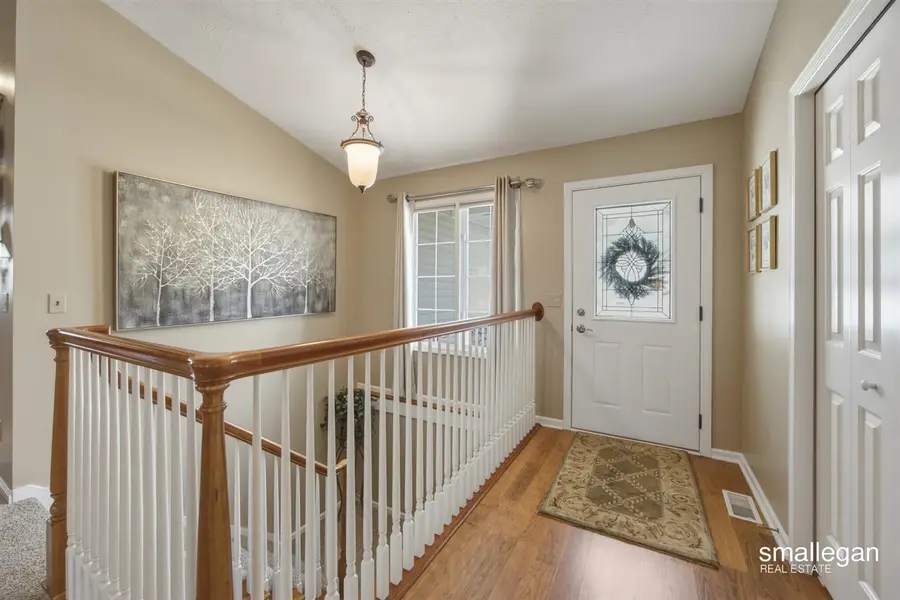 1017 Sunset Hills, Grand Rapids, MI 49534 - #3