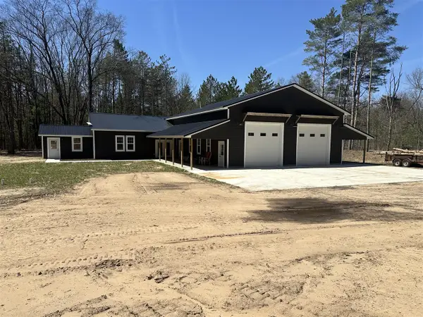 604 Beaver, Bitely, MI 49309