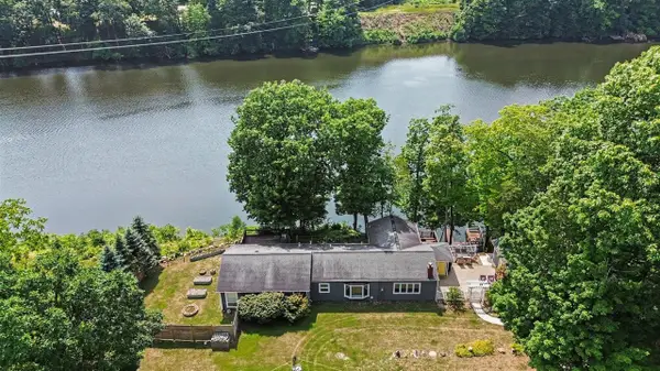 11628 S Lake Chapin, Berrien Springs, MI 49103