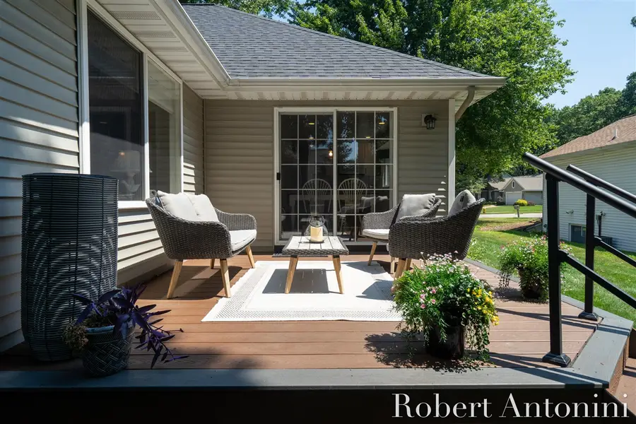 2516 Golfbury, Wyoming, MI 49519 - #2
